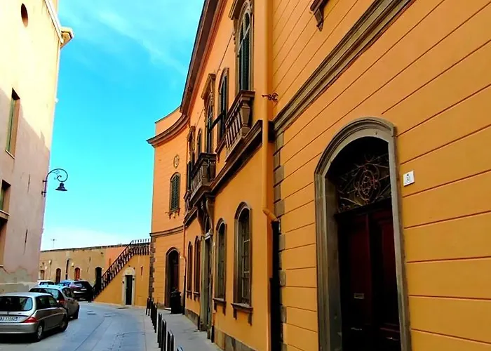 Residenza Bastione St Remy アパート カリアリ